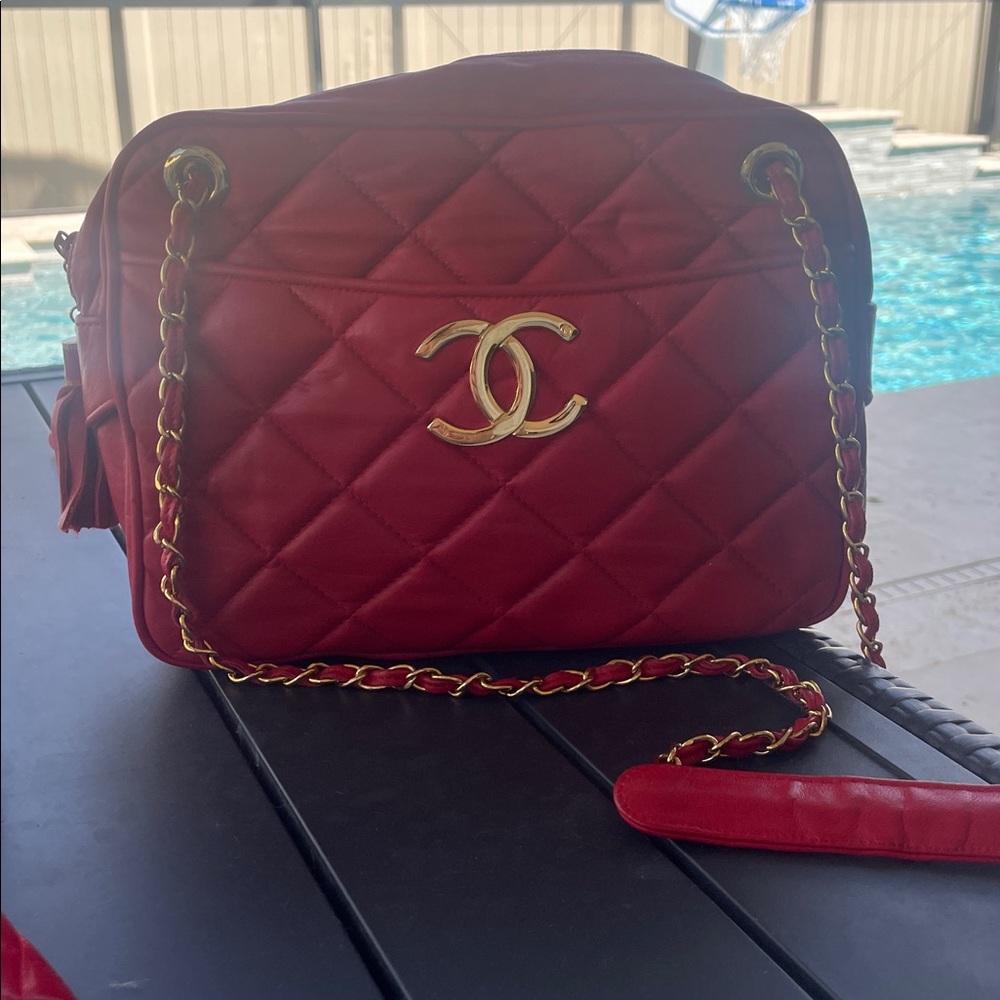 Quilted genuine leather red purse with matching heels - Picture 11 of 12